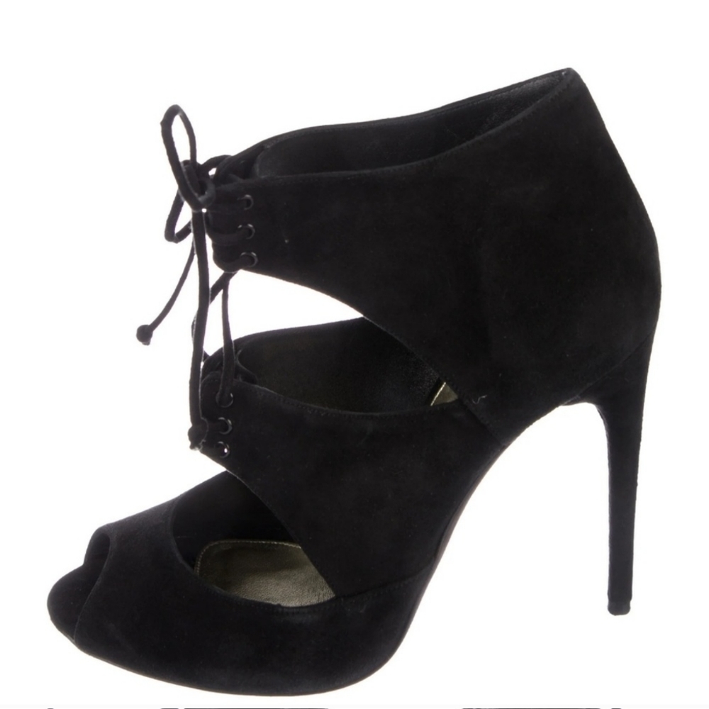 Final sale- Tom Ford high heel pump